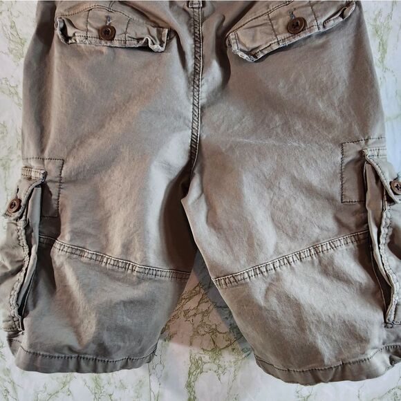 American Eagle Outfitters Utility/Cargo Shorts - Picture 10 of 12